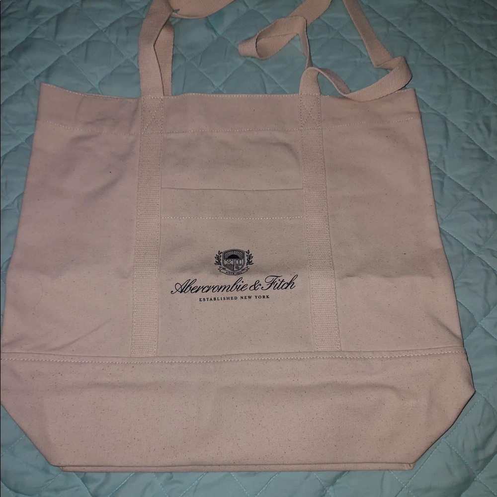 Abercrombie and Fitch Tote bag NWT - Picture 7 of 12